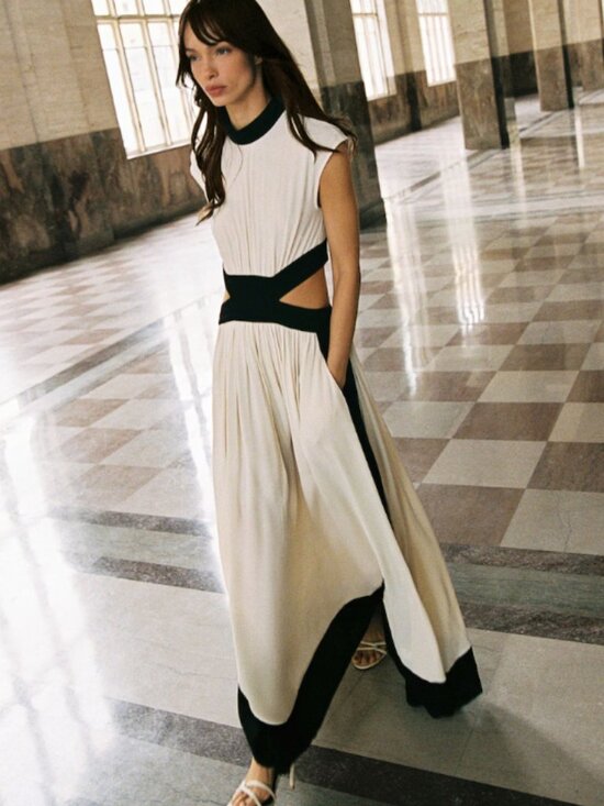 Reiss Dresses & Skirts - REISS - Keely Cut-Out Waist Contrasting Maxi Dress in Ivory/Black Size 8